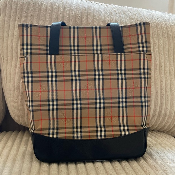 Authentic Vintage Burberry Tote - Picture 6 of 14